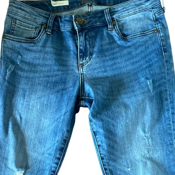 Kut from the Kloth Rolled Cameron Distressed Boyfriend Jeans - 6 blue , cotton - Picture 2 of 6